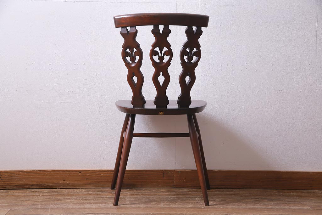 ヴィンテージ家具　イギリスビンテージ　ERCOL(アーコール)　上品な佇まいのシスルバックチェア(ダイニングチェア、椅子)(R-038182)