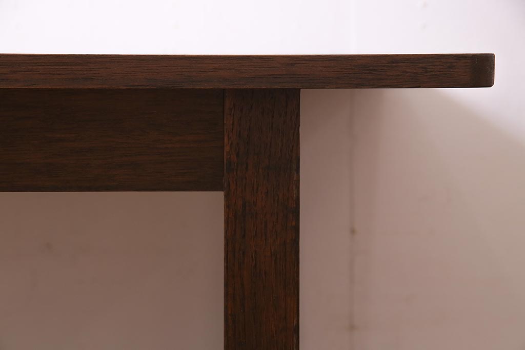 レトロ家具　シンプルなデザインが魅力のローテーブル(センターテーブル)(R-038190)