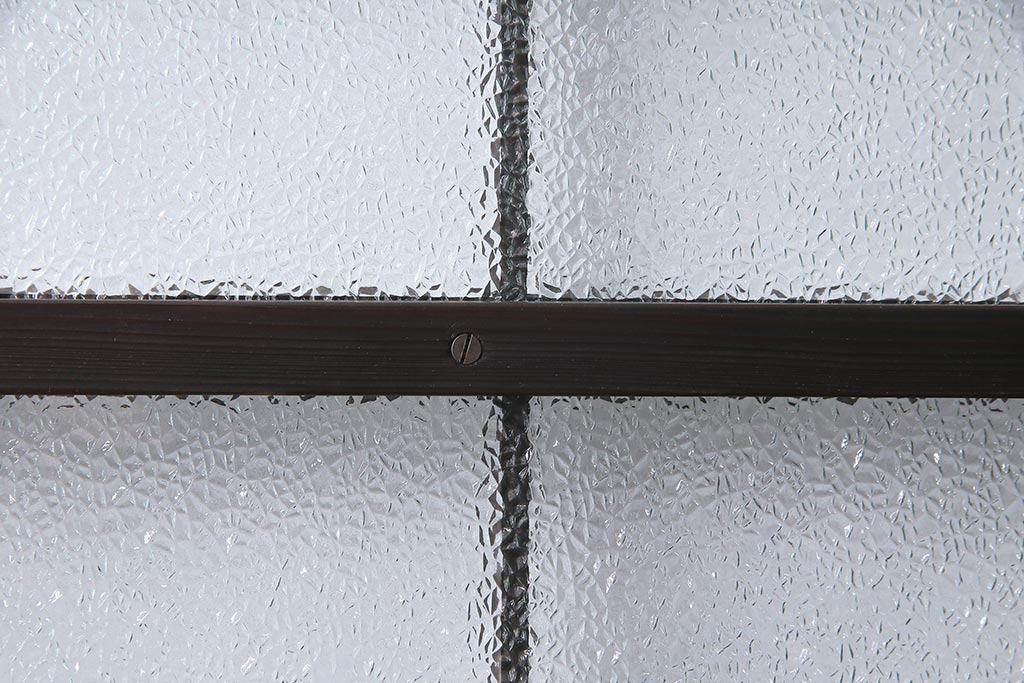アンティーク建具　腰板ケヤキ材　ダイヤガラス入り　珍しい桟のデザインのガラス戸2枚セット(引き戸、建具)(R-038209)