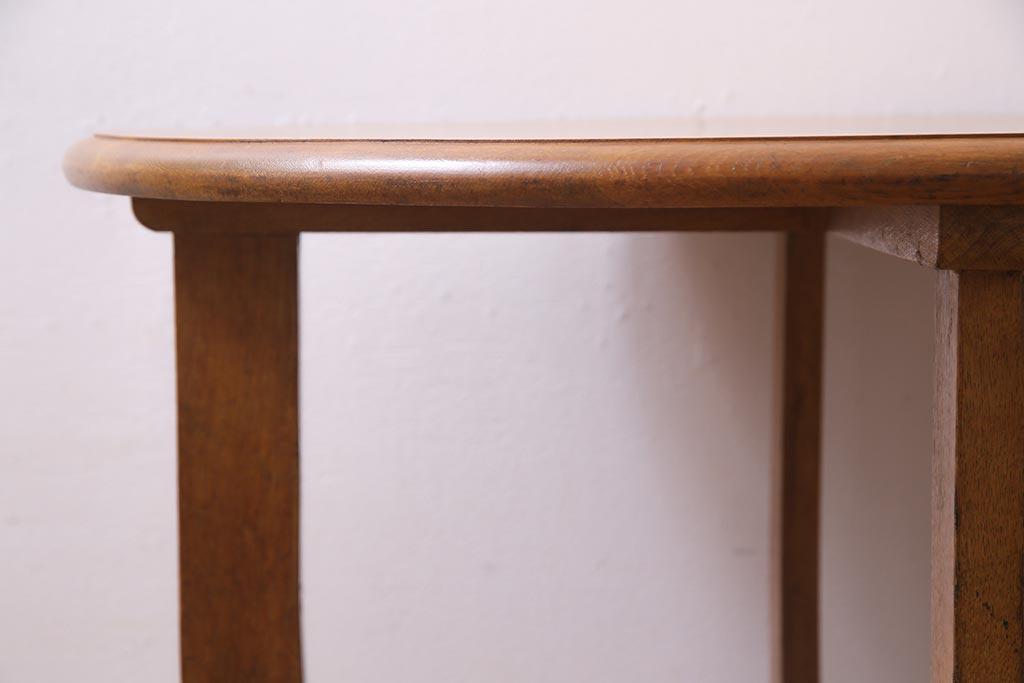 アンティーク家具　ナラ材　レトロなラウンドテーブル(コーヒーテーブル、カフェテーブル)(R-038250)