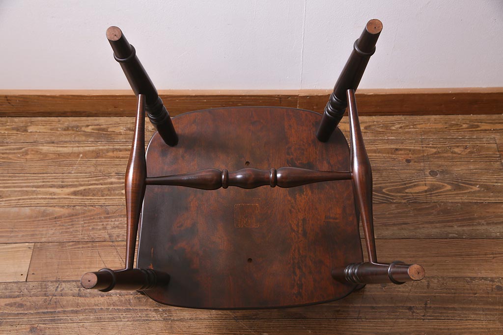 中古　北海道民芸家具　上品な雰囲気漂うアームチェア(ウィンザーチェア、ダイニングチェア、椅子、ウインザーチェア)(R-038272)
