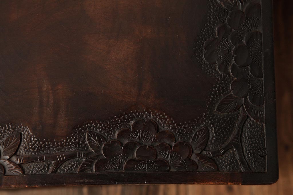 ビンテージ家具　伝統工芸　軽井沢彫り　桜の彫りが優美なチェスト(引き出し)(R-038297)