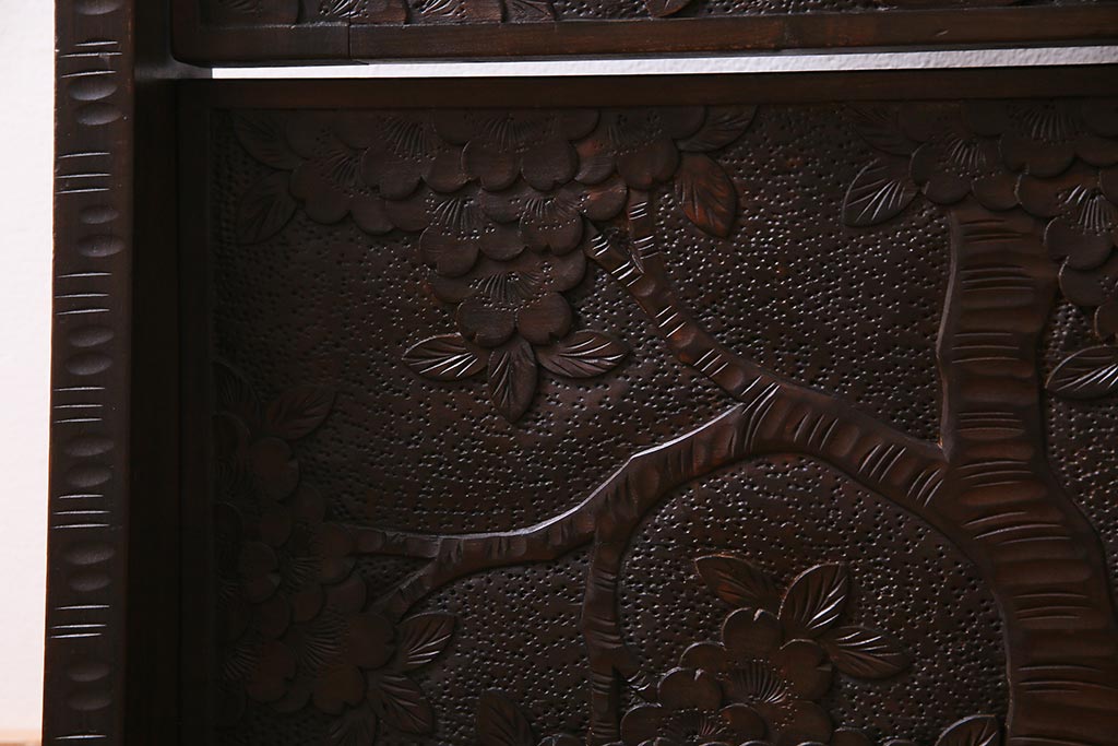 ビンテージ家具　伝統工芸　軽井沢彫り　昭和中期　 繊細な桜の彫りが目を引く姿見(鏡、ミラー)(R-038305)