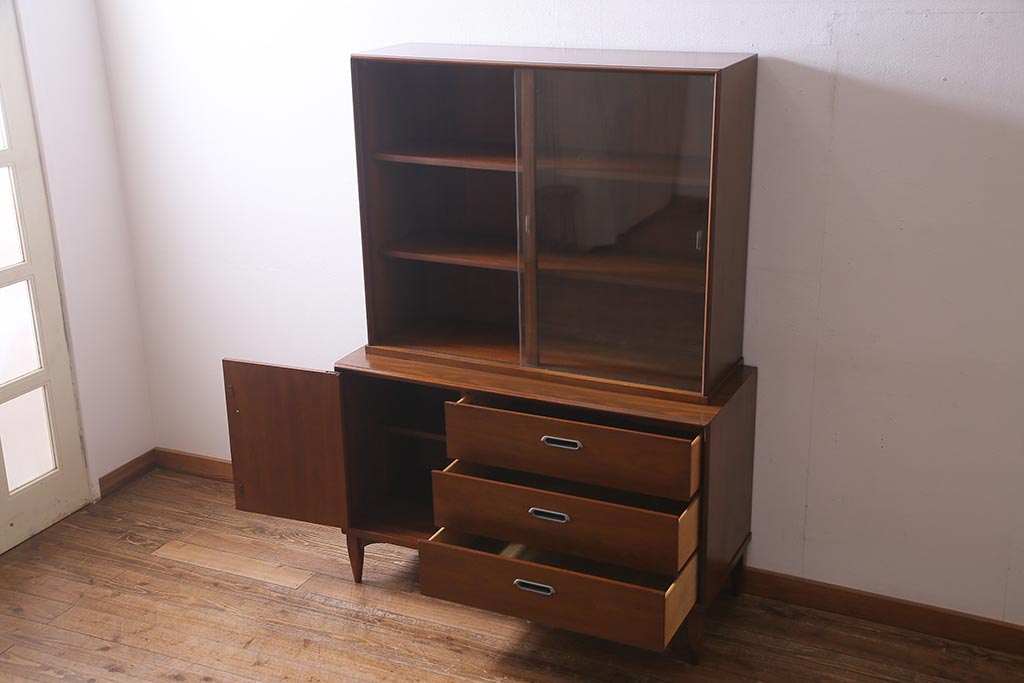 ヴィンテージ家具　SINGER FURNITURE(DREXEL HERITAGE)　モダンなキャビネット(食器棚、収納棚、ビンテージ)(R-038354)