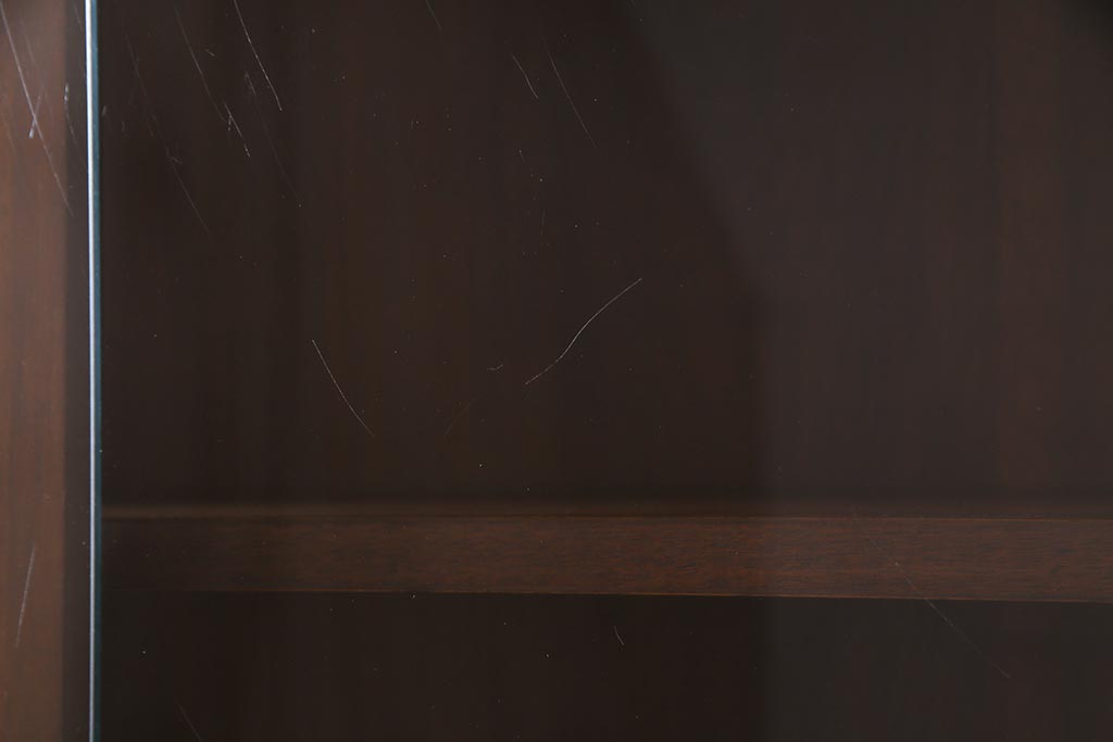 ヴィンテージ家具　SINGER FURNITURE(DREXEL HERITAGE)　モダンなキャビネット(食器棚、収納棚、ビンテージ)(R-038354)