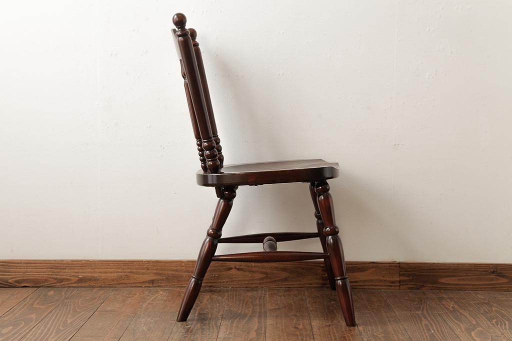 中古　松本民芸家具　16型スピンドルチェア　ゆったりと座れるダイニングチェア(板座チェア、椅子)(R-038359)