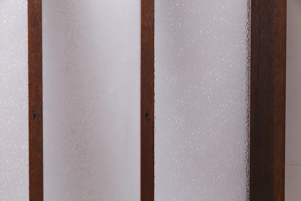 アンティーク建具　和製アンティーク　昭和初期　結霜ガラス・ダイヤガラス　背が低めのレトロなドア(扉、開き戸)(R-038371)