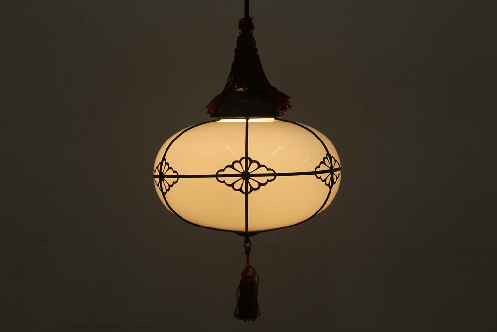 アンティーク照明　昭和初期　雪洞型　菊菱模様が和の雰囲気を高めるペンダントライト(吊り下げ照明)(R-038377)
