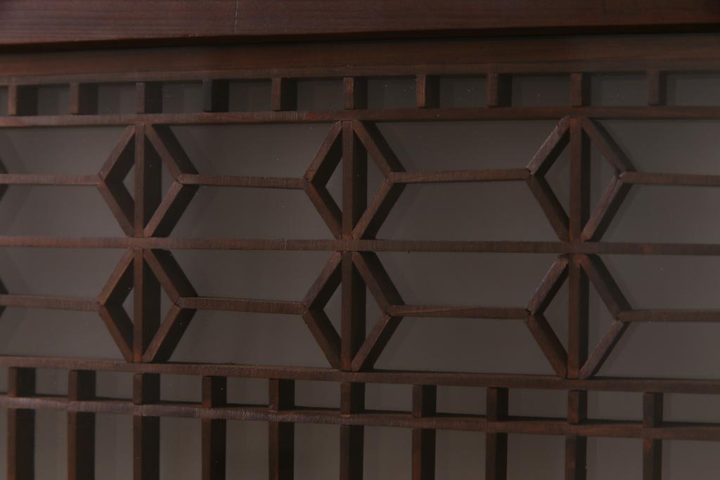 ラフジュ工房オリジナル　古建具リメイク　すりガラス入り　組子模様が風情漂う脚付き戸棚(書院戸、キャビネット、テレビ台、テレビボード)(R-038383)