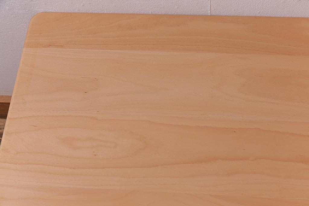 中古　飛騨産業　キツツキ　kids furniture　KF154TB　ビーチ材　キッズスタッキングテーブル(キャスター付きテーブル)(R-038393)