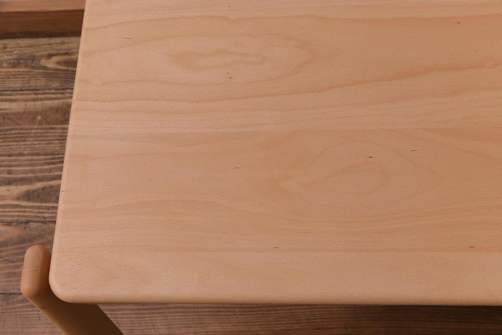 中古　飛騨産業　キツツキ　kids furniture　KF154TB　ビーチ材　キッズスタッキングテーブル(キャスター付きテーブル)(R-038393)