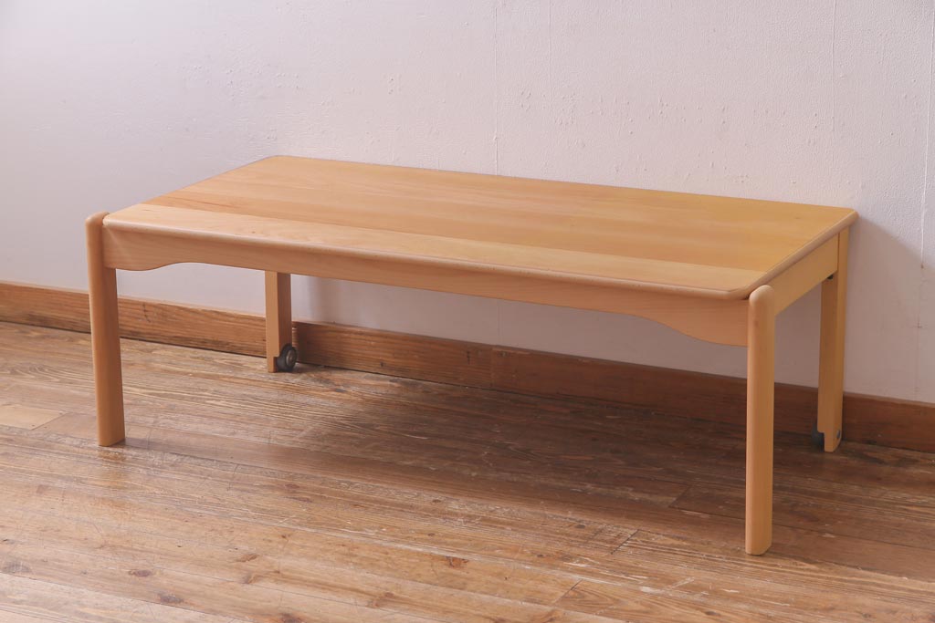 床座生活におすすめの定番家具！ナチュラルに使える日本の座卓・机