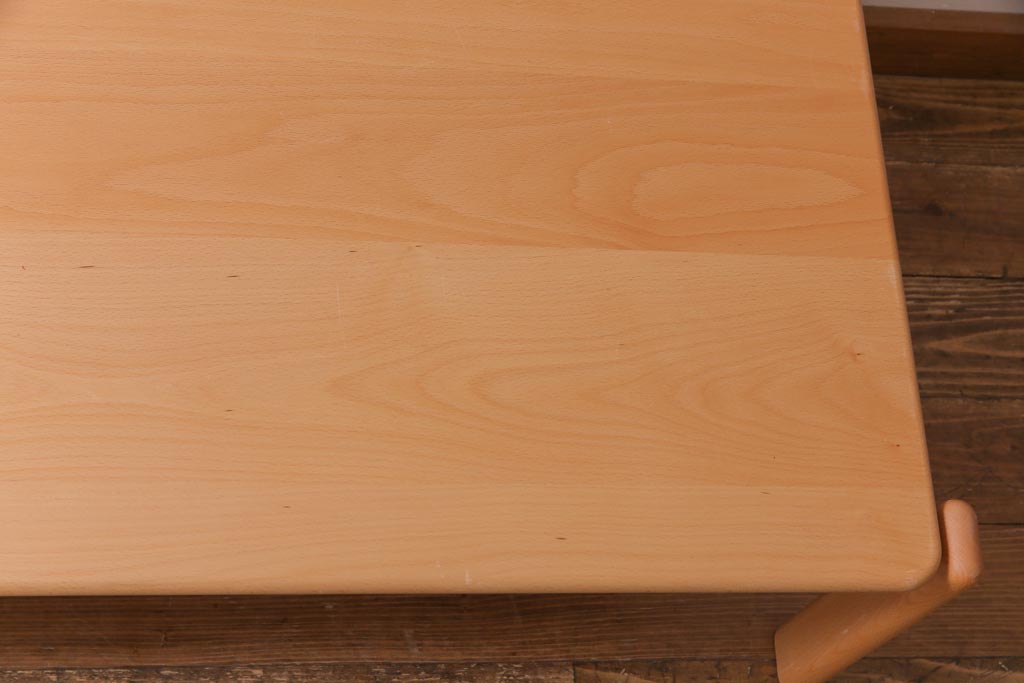 中古　飛騨産業　キツツキ　kids furniture　KF151TB　ビーチ材　キッズスタッキングテーブル(キャスター付きテーブル)(R-038404)