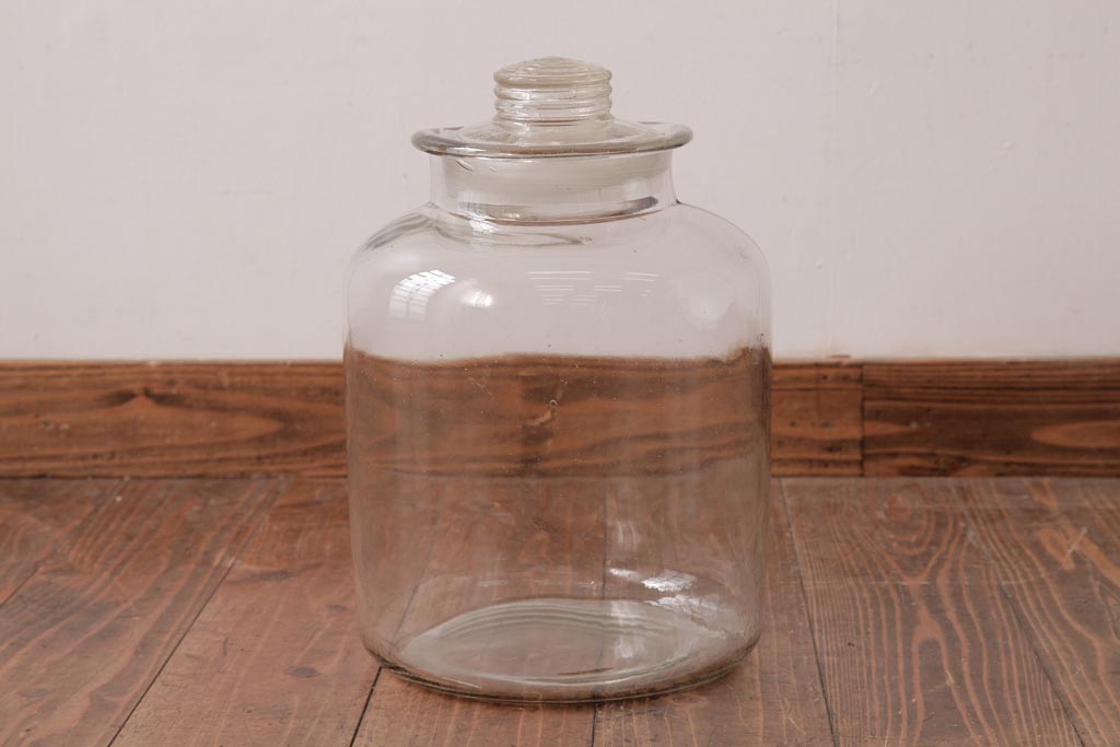 エレガントガラス 瓶 おしゃれ 日本のイラスト