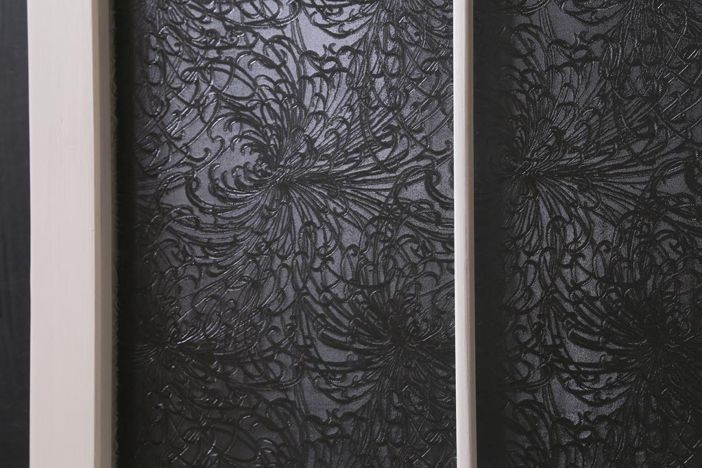 ヴィンテージ建具　ペイント　繊細な花の模様が印象的なガラス戸2枚セット(引き戸、建具、ビンテージ)(R-038451)
