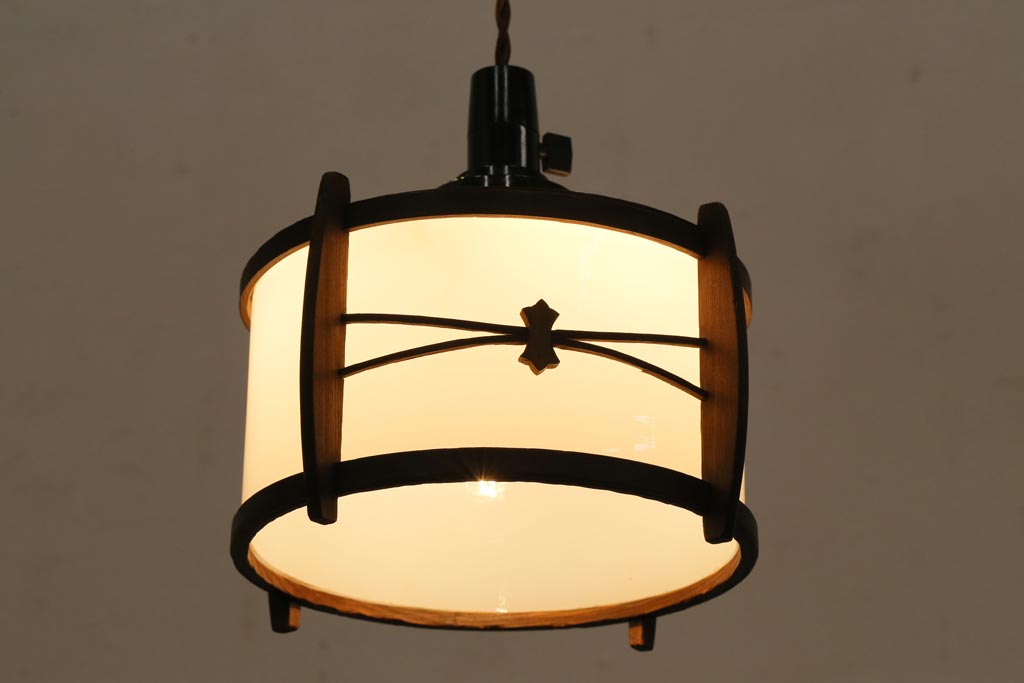 アンティーク照明　昭和初期　和モダンで味わい深い吊り下げ照明(電笠、天井照明)(R-038470)
