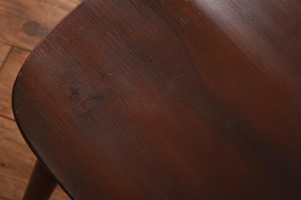 ヴィンテージ家具　イギリスビンテージ　ERCOL(アーコール)　希少!洗練された佇まいのラダーバックチェア(ダイニングチェア、椅子)(R-038474)