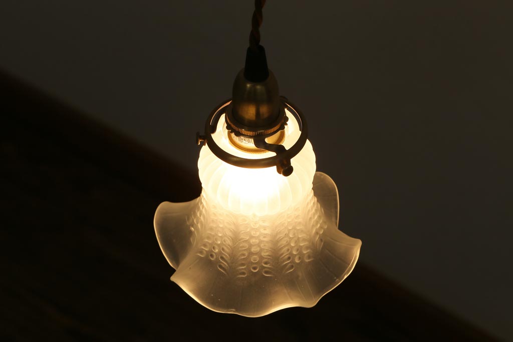 ヴィンテージ照明　フランスビンテージ  フリルシェードが素敵なペンダントライト(天井照明、吊り下げ照明)(R-038490)