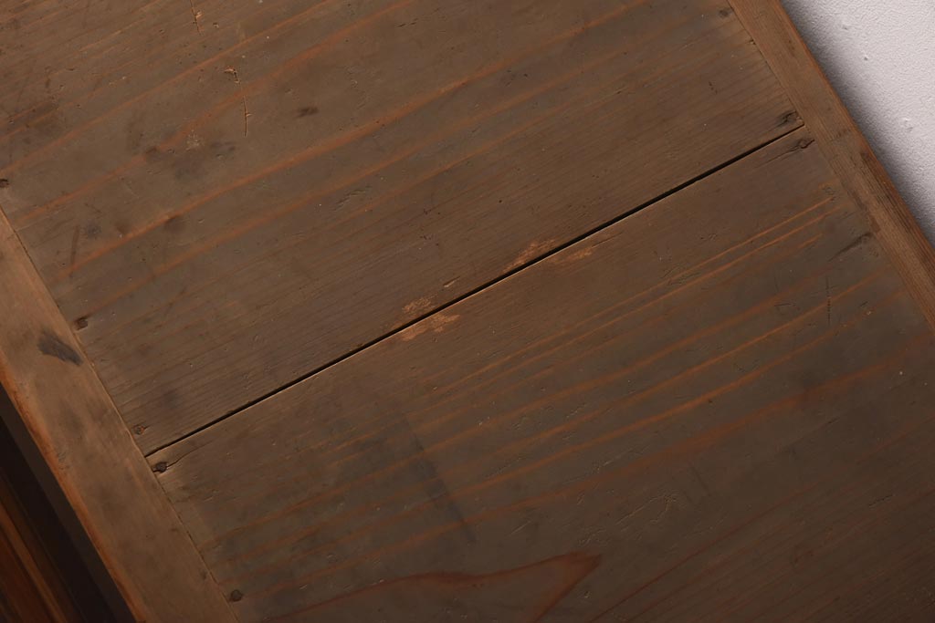 アンティーク家具　和製アンティーク　明治大正期　前面ヒノキ・ケヤキ材　味わい深い木肌が魅力の帳場箪笥(時代箪笥、重ね箪笥)(R-038666)