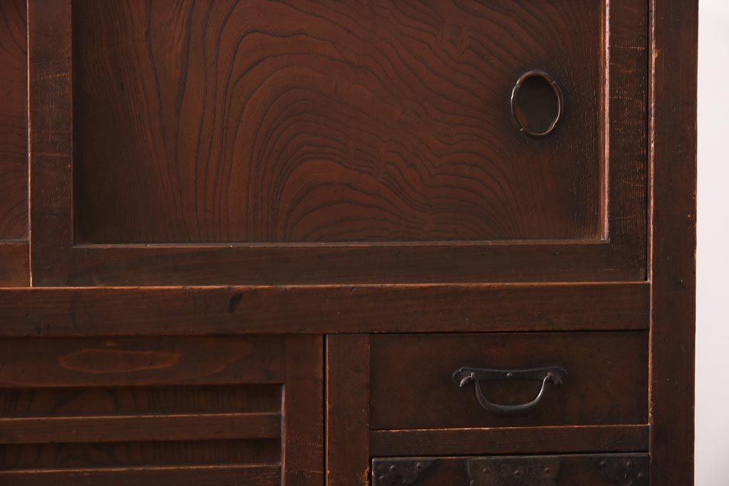 アンティーク家具　和製アンティーク　明治大正期　前面ヒノキ・ケヤキ材　味わい深い木肌が魅力の帳場箪笥(時代箪笥、重ね箪笥)(R-038666)