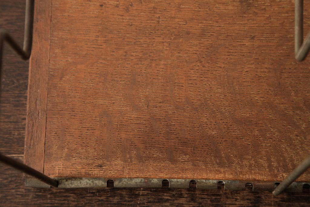 レトロ雑貨　和製ビンテージ　昭和中期　ナラ材　レトロな雰囲気漂う本立て(ブックエンド)(R-038698)