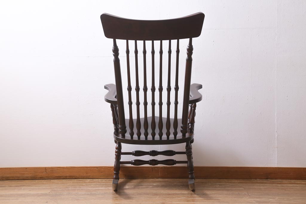 中古　松本民芸家具　上品なデザインの304F型ロッキングチェア(イス、揺り椅子)(定価約22万7千円)(R-038781)