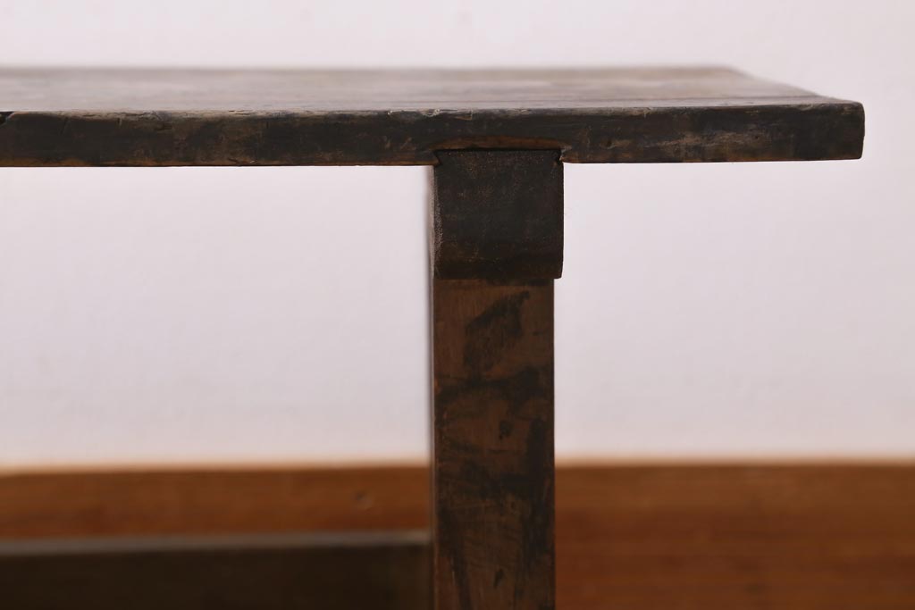 アンティーク家具　使い込まれた風合いが魅力的な文机(座机、飾り台)(R-038793)