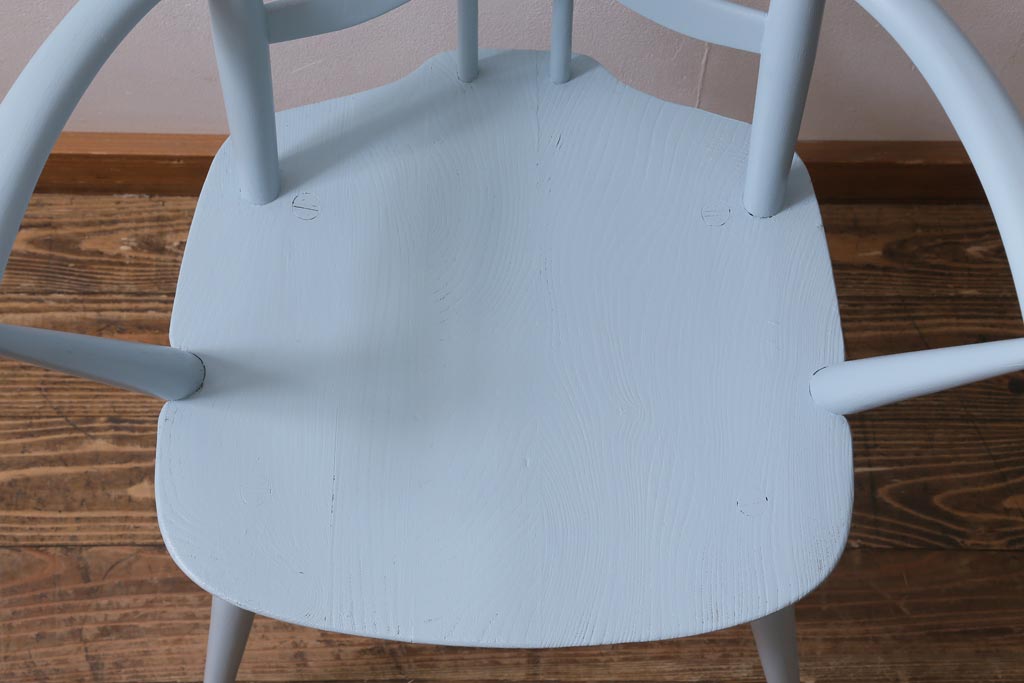 ヴィンテージ家具　イギリスビンテージ　ERCOL(アーコール)　アンティークペイント　希少!洗練された佇まいのラダーバックアームチェア(ダイニングチェア、椅子)(R-038909)