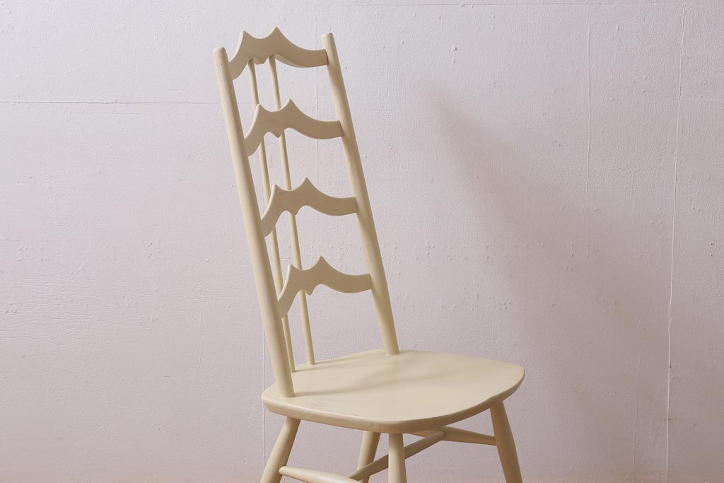 ヴィンテージ家具　イギリスビンテージ　ERCOL(アーコール)　アンティークペイント　希少!洗練された佇まいのラダーバックチェア(ダイニングチェア、椅子)(R-038910)