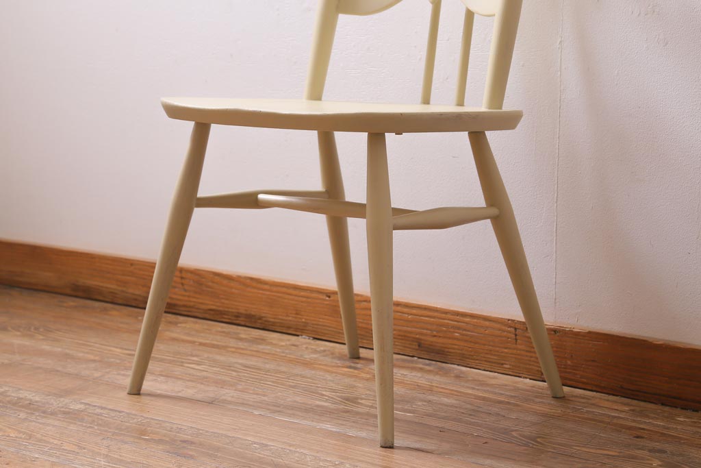 ヴィンテージ家具　イギリスビンテージ　ERCOL(アーコール)　アンティークペイント　希少!洗練された佇まいのラダーバックチェア(ダイニングチェア、椅子)(R-038910)