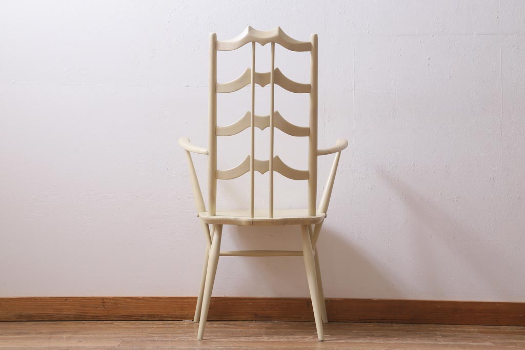 ヴィンテージ家具　イギリスビンテージ　ERCOL(アーコール)　アンティークペイント　希少!洗練された佇まいのラダーバックアームチェア(ダイニングチェア、椅子)(R-038911)