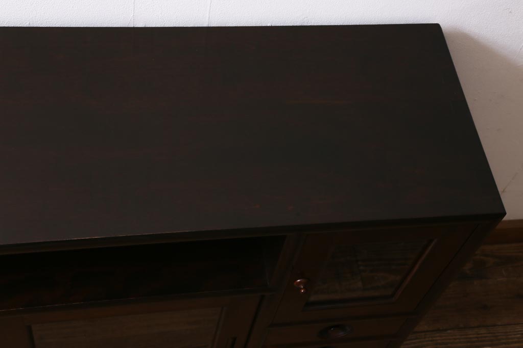 中古　松本民芸家具　モダンな雰囲気が魅力の90型茶タンス(サイドボード、戸棚)(定価約35万6千円)(R-038917)