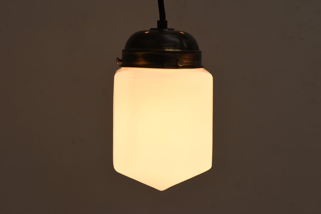 アンティーク照明　和製アンティーク　四角いフォルムが可愛らしい小振りなペンダントライト(吊り下げ照明、天井照明)(R-038984)