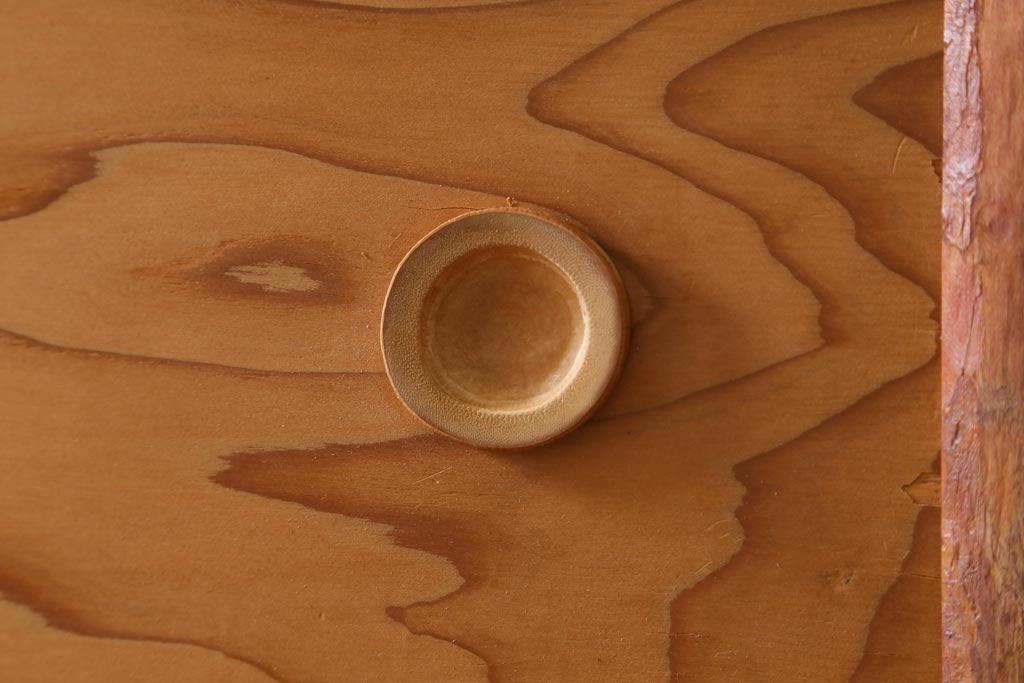 中古　民芸家具　網代引戸　杉材・桜皮　優雅な和の時間を演出する置水屋(茶水屋、茶道具、戸棚)(R-039004)