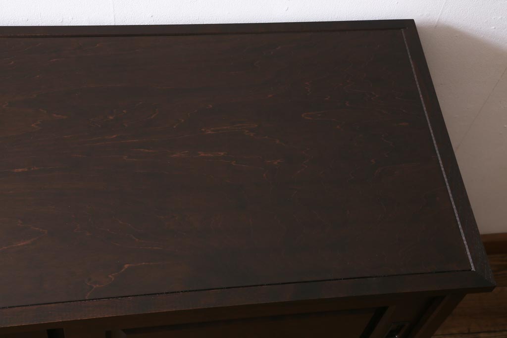 中古　リメイク　北海道民芸家具　洗練された佇まいのサイドボード(収納棚、戸棚)(R-039015)