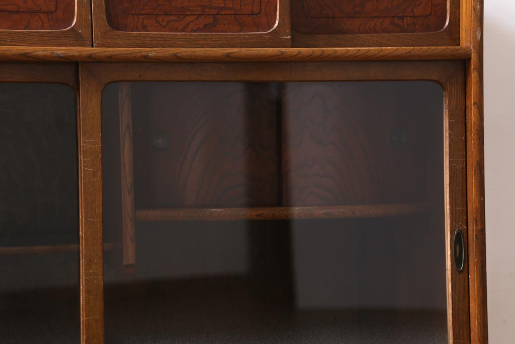 ビンテージ家具　和製ビンテージ　昭和中期　茶箪笥(茶棚、収納棚、戸棚)(R-039035)