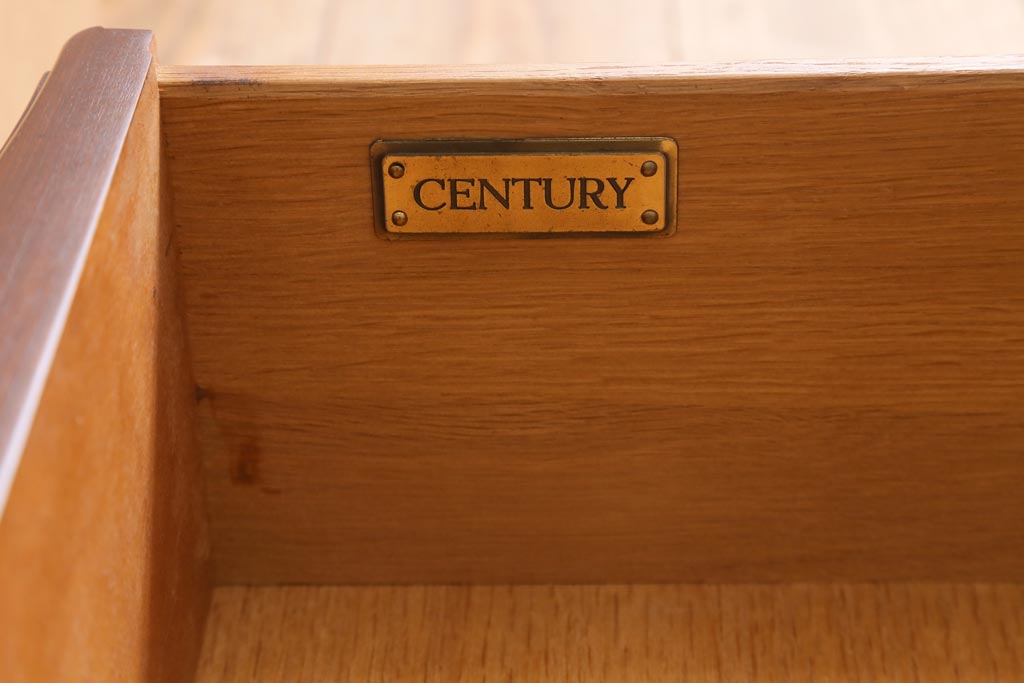 中古　アメリカ製　センチュリー社(CENTURY)　クラシカルなデザインの縦型チェスト(サイドチェスト、引き出し)(定価約105万円)(R-039051)