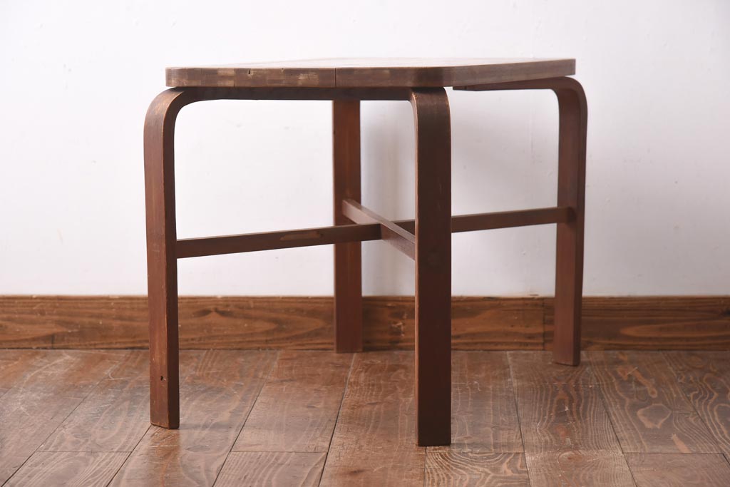 レトロ家具　和製ビンテージ　X字型の貫が印象的なサイドテーブル(飾り台)(R-039062)
