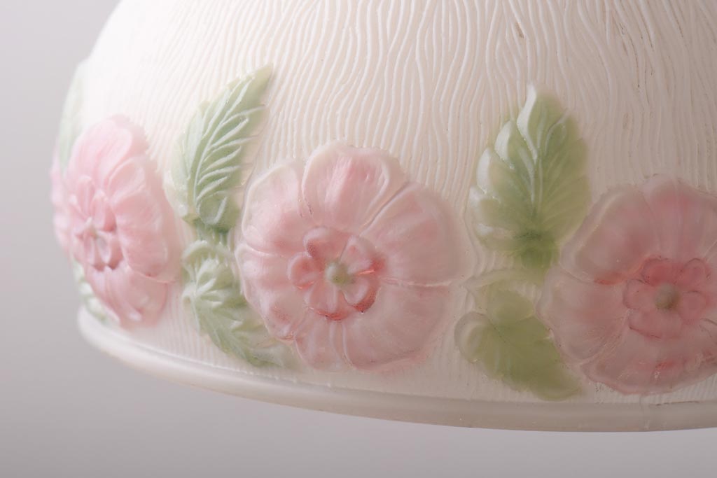アンティーク照明　イギリスアンティーク　花模様が可愛らしいロマンチックなペンダントライト(天井照明)(R-039096)