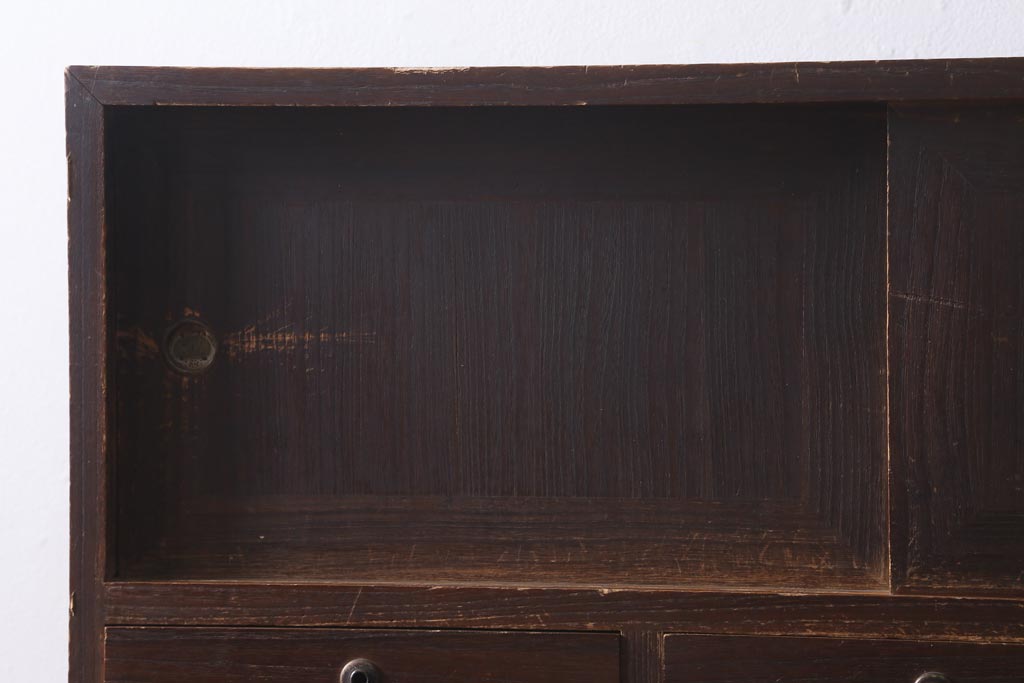 アンティーク家具　昭和レトロ　桐材　懐かしさ漂うシンプルな作りの重ねタンス(衣装箪笥、戸棚、引き出し、桐箪笥、桐たんす)(R-039105)