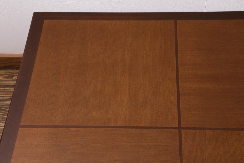 中古　CONDE HOUSE(カンディハウス)　ウォールナット材　北欧モダンなお部屋にもおすすめなセンターテーブル(リビングテーブル、コーヒーテーブル、座卓)(R-039141)