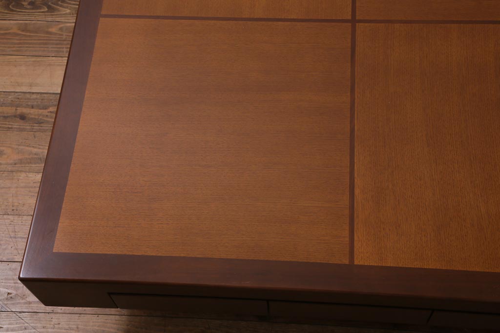 中古　CONDE HOUSE(カンディハウス)　ウォールナット材　北欧モダンなお部屋にもおすすめなセンターテーブル(リビングテーブル、コーヒーテーブル、座卓)(R-039141)