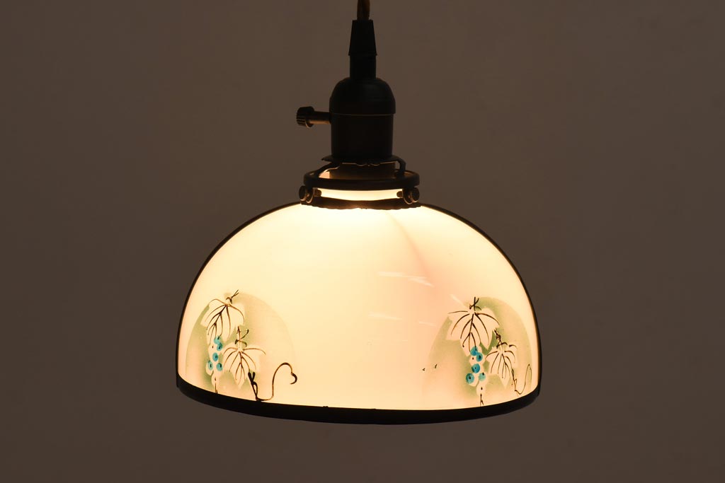 アンティーク照明　蔦の図が可愛らしいセル巻ペンダントライト(天井照明、電笠、吊り下げ照明)(R-039164)