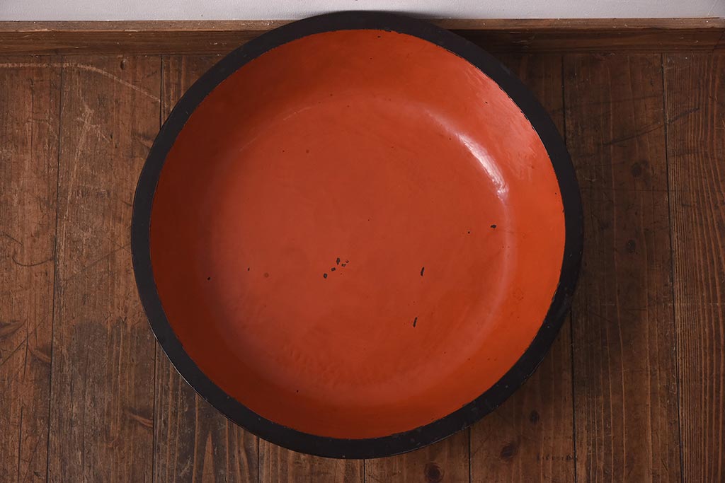 アンティーク雑貨　明治大正期　朱色と黒のコントラストが味わい深い漆塗りのこね鉢(ボウル)(R-039297)