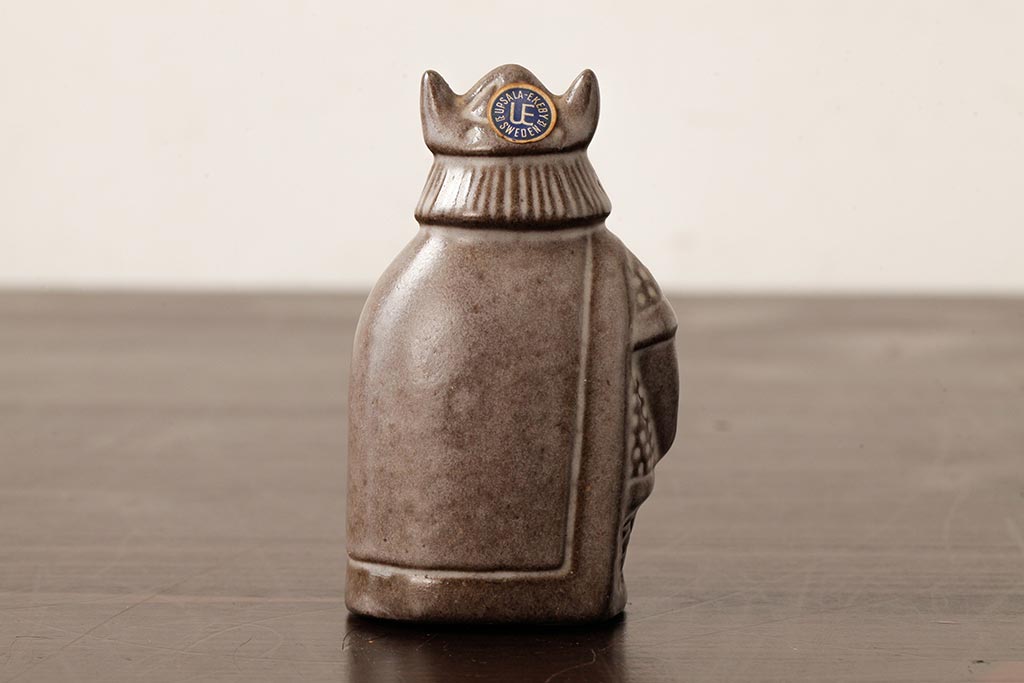 ヴィンテージ雑貨　北欧ビンテージ　Upsala Ekeby(ウプサラ・エクビー)社　Taisto Kaasinenデザイン　Viking　フィギア(置き物、ディスプレイ雑貨)(R-039316)