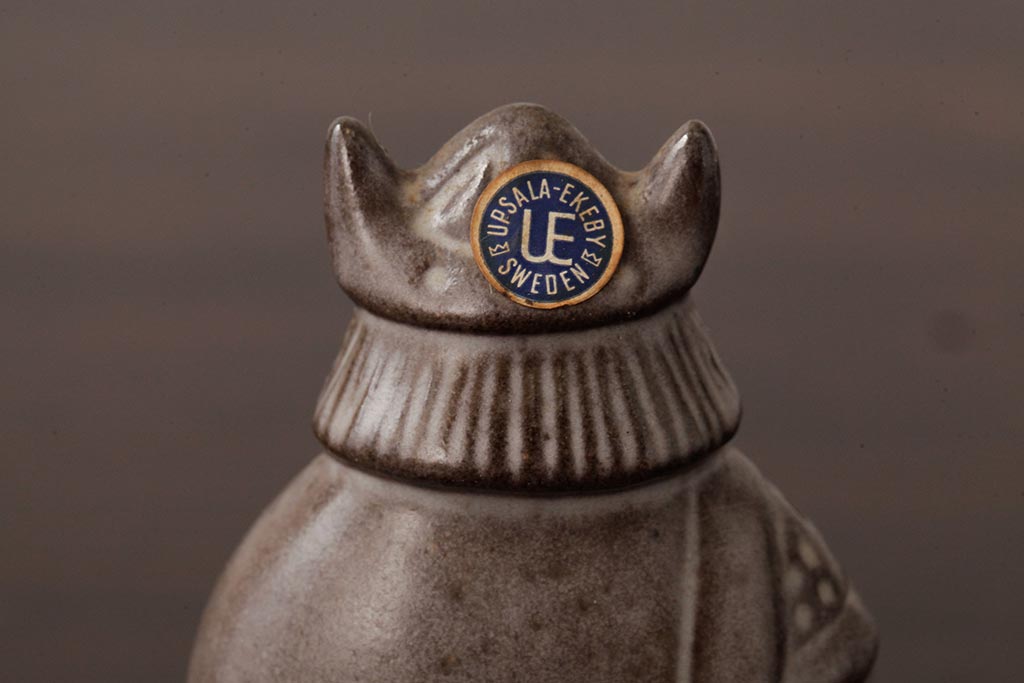 ヴィンテージ雑貨　北欧ビンテージ　Upsala Ekeby(ウプサラ・エクビー)社　Taisto Kaasinenデザイン　Viking　フィギア(置き物、ディスプレイ雑貨)(R-039316)