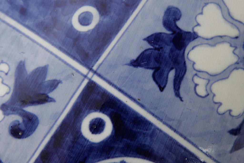 アンティーク雑貨　大正昭和初期　タイルのような図柄がすてきな瀬戸火鉢(鉢カバー)(R-039480)