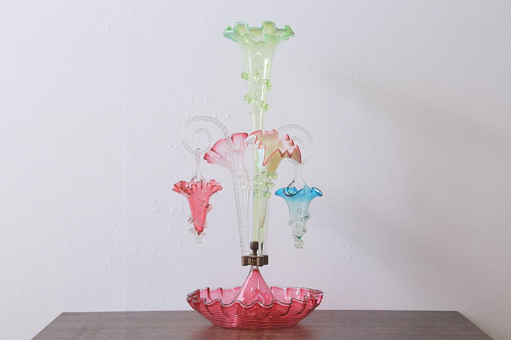 フランスアンティーク　ビクトリア朝　glass Epergne　ワセリンガラス　華やかなガラス製のセンターピース(テーブルウェア、オブジェ)(R-039549)