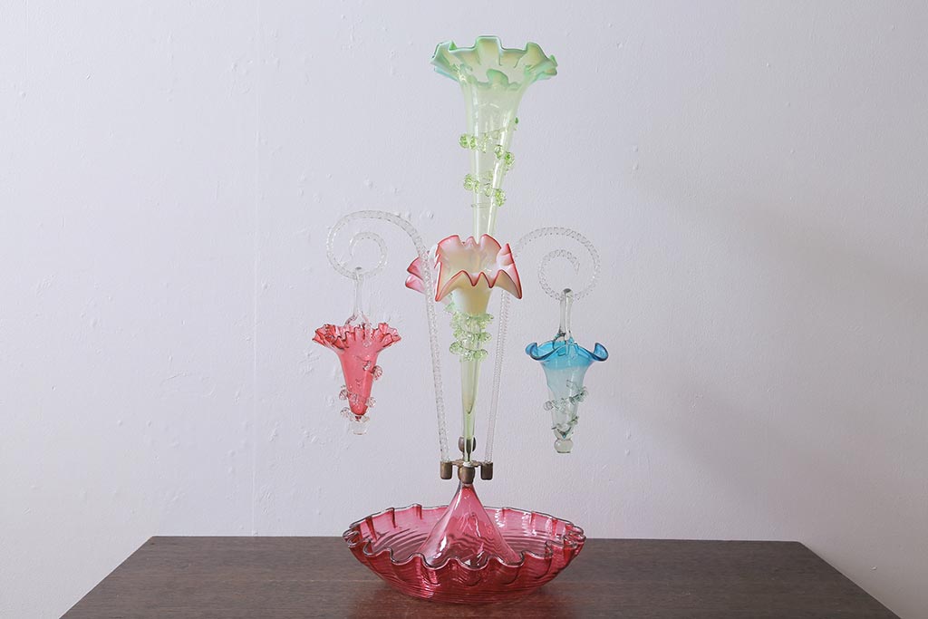 フランスアンティーク　ビクトリア朝　glass Epergne　ワセリンガラス　華やかなガラス製のセンターピース(テーブルウェア、オブジェ)(R-039549)