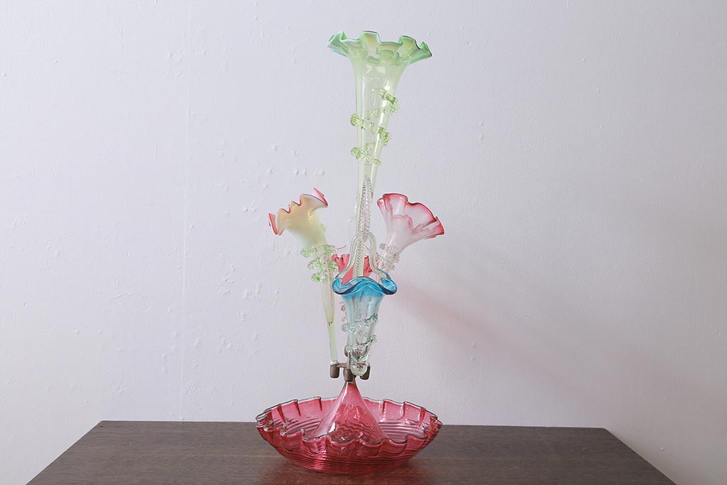 フランスアンティーク　ビクトリア朝　glass Epergne　ワセリンガラス　華やかなガラス製のセンターピース(テーブルウェア、オブジェ)(R-039549)